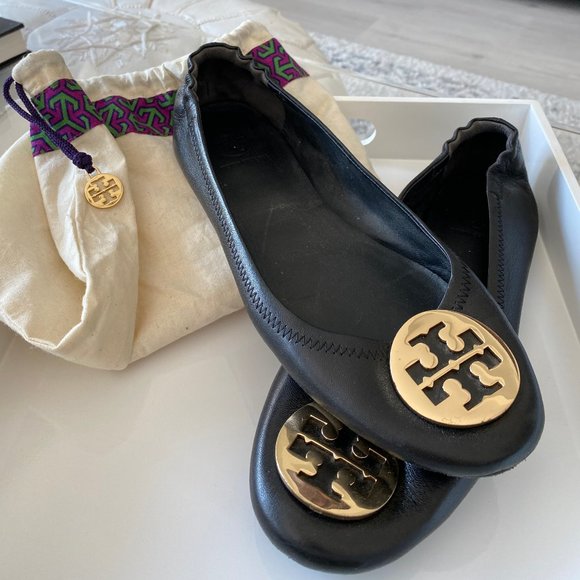 Tory Burch Shoes - LIKE NEW!!! Tory Burch classic minnie ballet flats